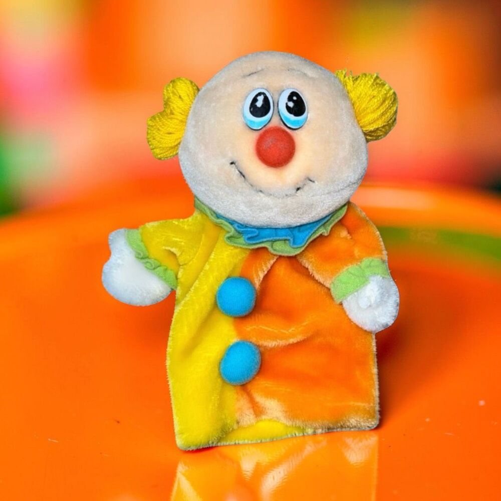 Vintage 1982 Dakin Clown Hand Puppet Plush Toy Collectible 11”